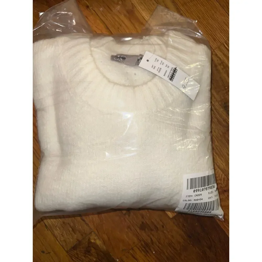 J. Crew Relaxed Crewneck Pullover Heather Ivory NWT size XS